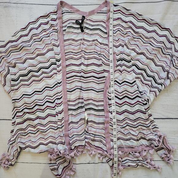 White House Black Market	Size	M/L	Chevron Cape Poncho Tassels Multi Color Easter - Picture 7 of 11